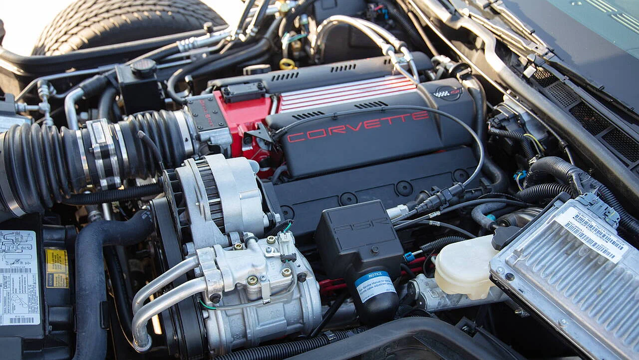 Click to Enlarge-Esc to Close Corvette Generations/C4/C4 1996 collectors edition engine.webp